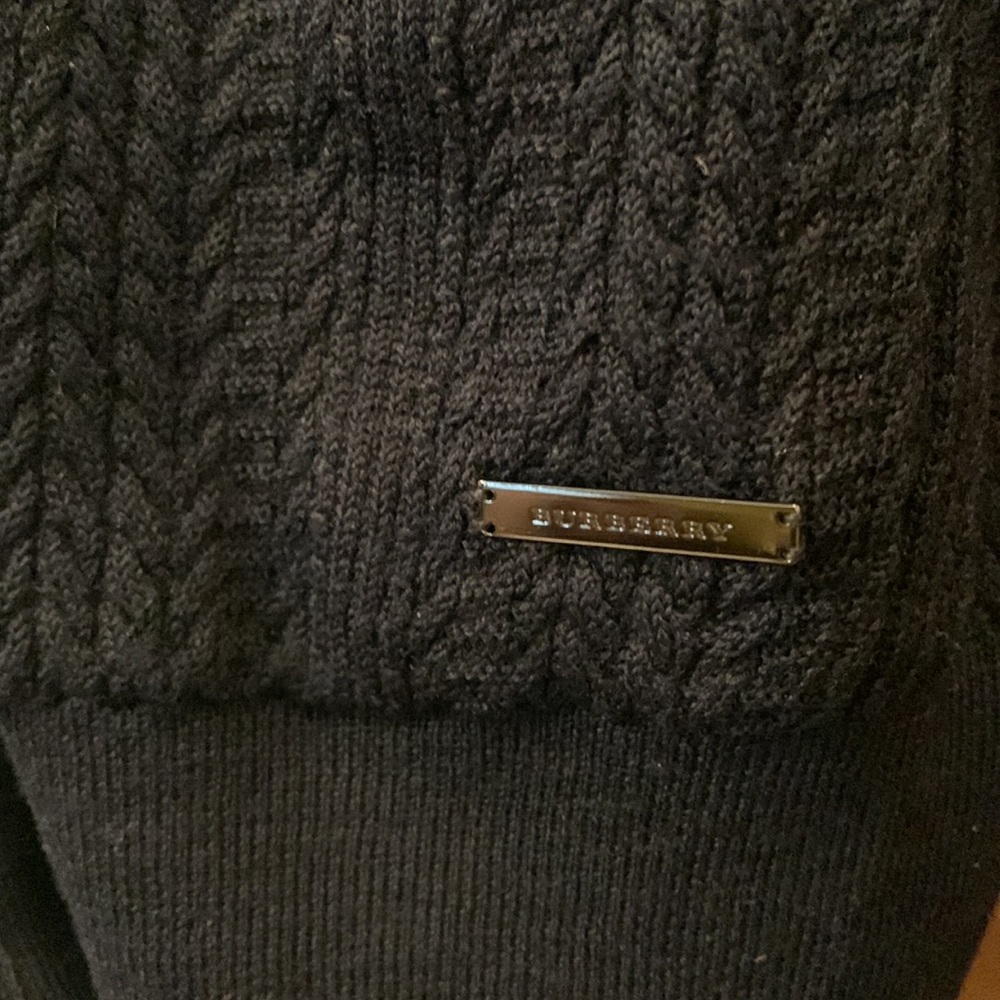 Burberry cardigan wool size 2 - Picture 8 of 9